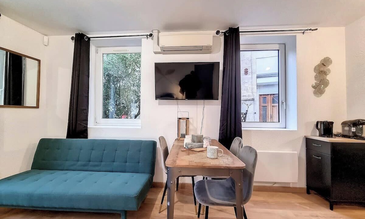 Photo of Livingroom in Quartier Pasteur