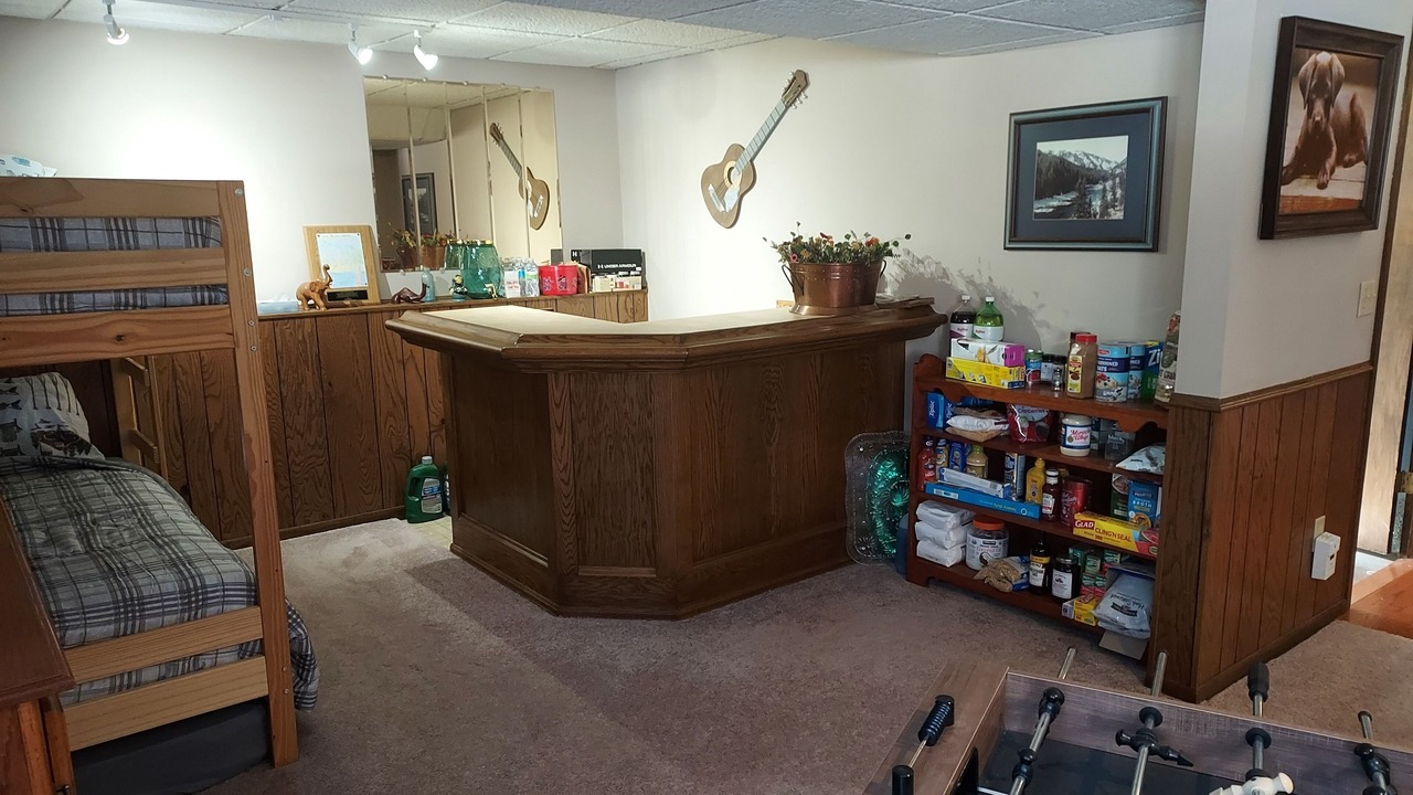 Photo of Bedroom in Mounds View