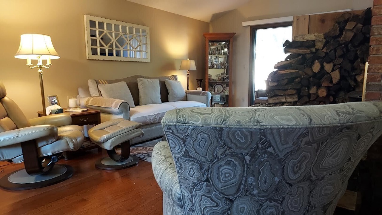 Photo of Livingroom in Mounds View