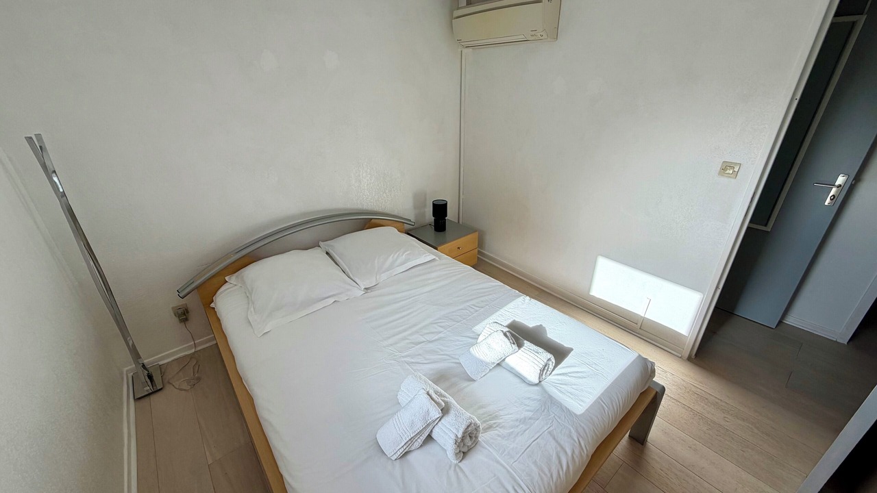 Photo of Bedroom in Cavaliere Beach