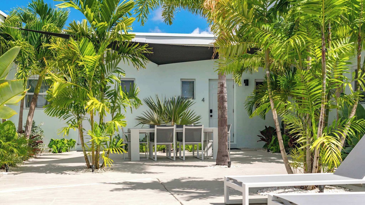 Photo of Patio Balcony in Dolphin Isles