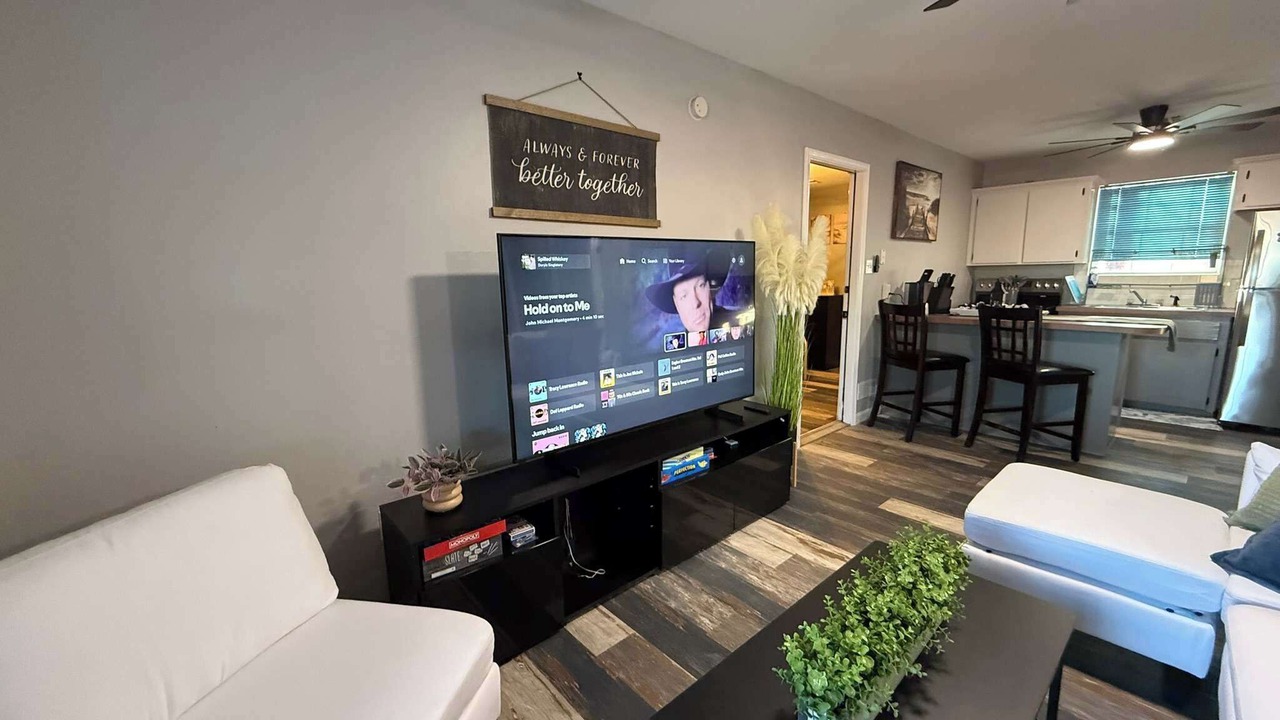 Photo of Livingroom in Lawton