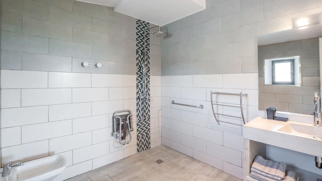 Photo of Bathroom in La Touche