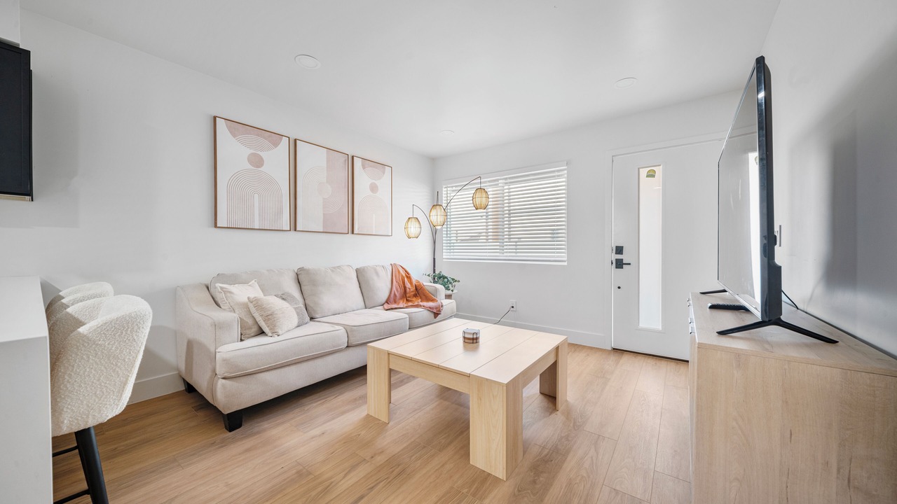Photo of Livingroom in Camelback East