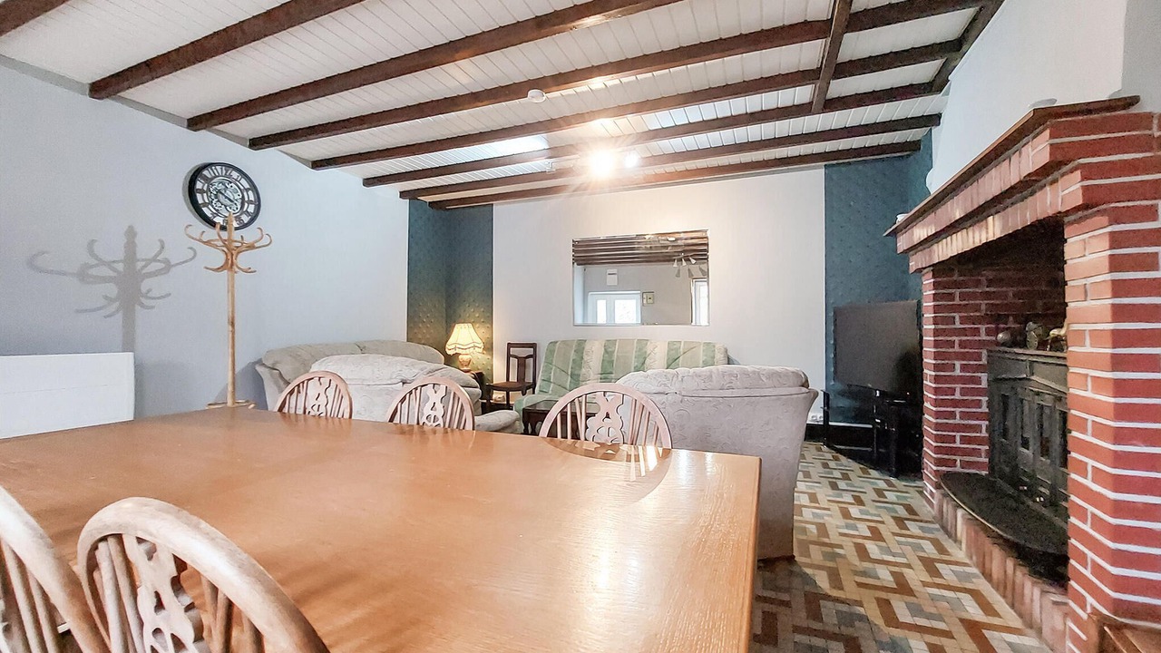 Photo of Bedroom in Hambers