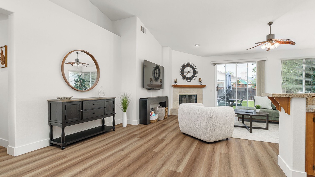 Photo of Livingroom in Hemet