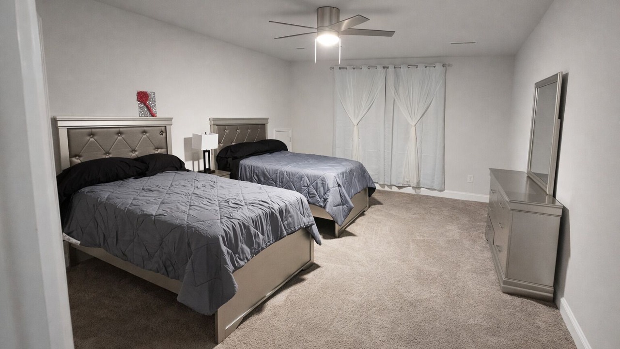 Photo of Bedroom in Garner