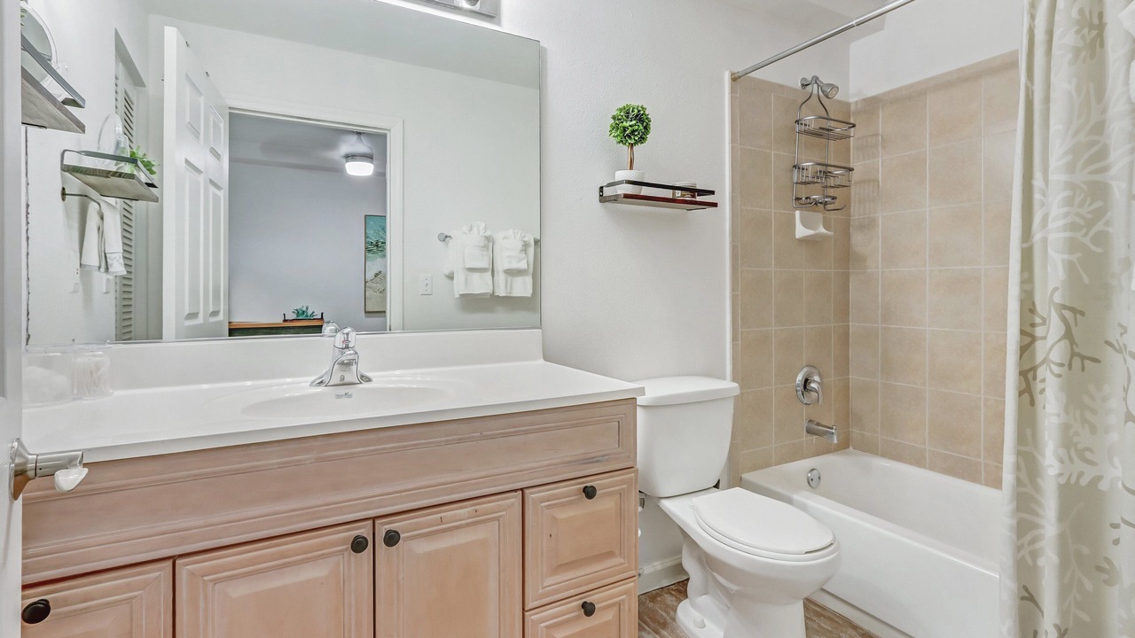 Photo of Bathroom in Anglers Park