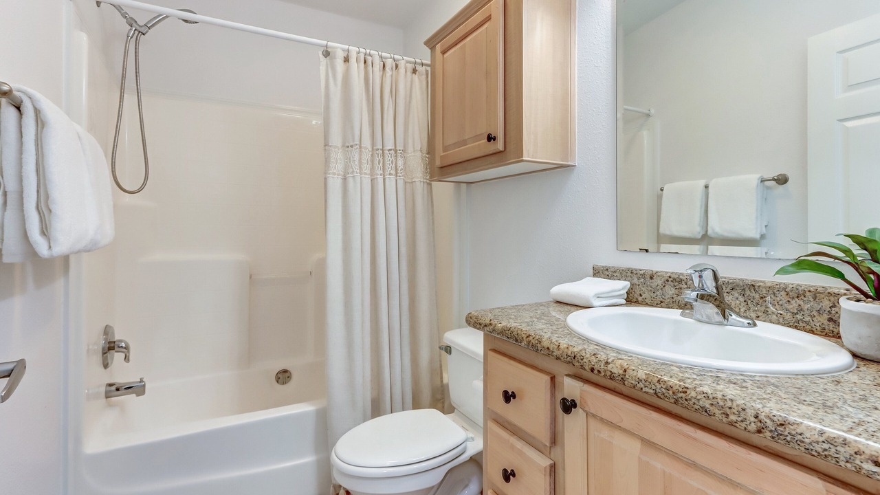 Photo of Bathroom in Anglers Park