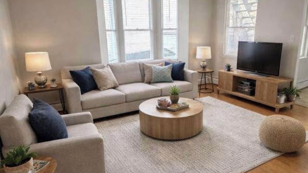 Photo of Livingroom in East Somerville