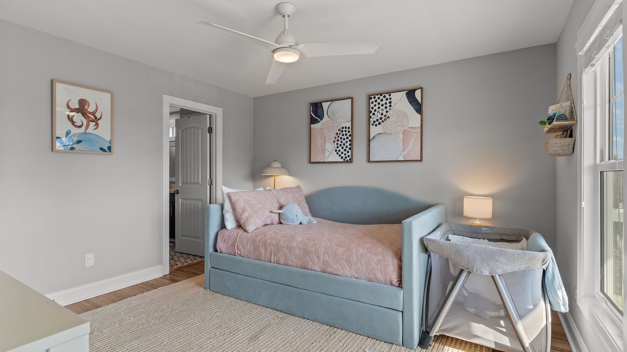 Photo of Bedroom in Yaupon Beach