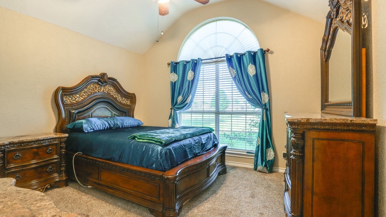Photo of Bedroom in Calera