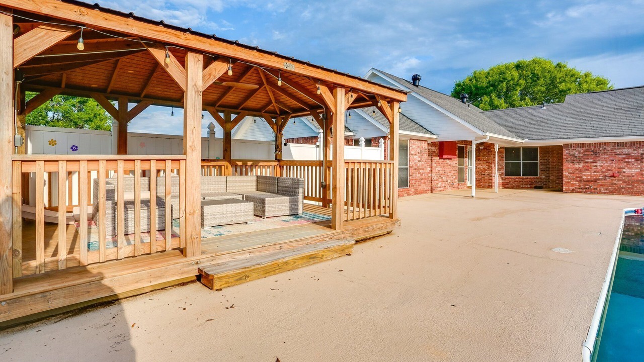 Photo of Patio Balcony in Calera