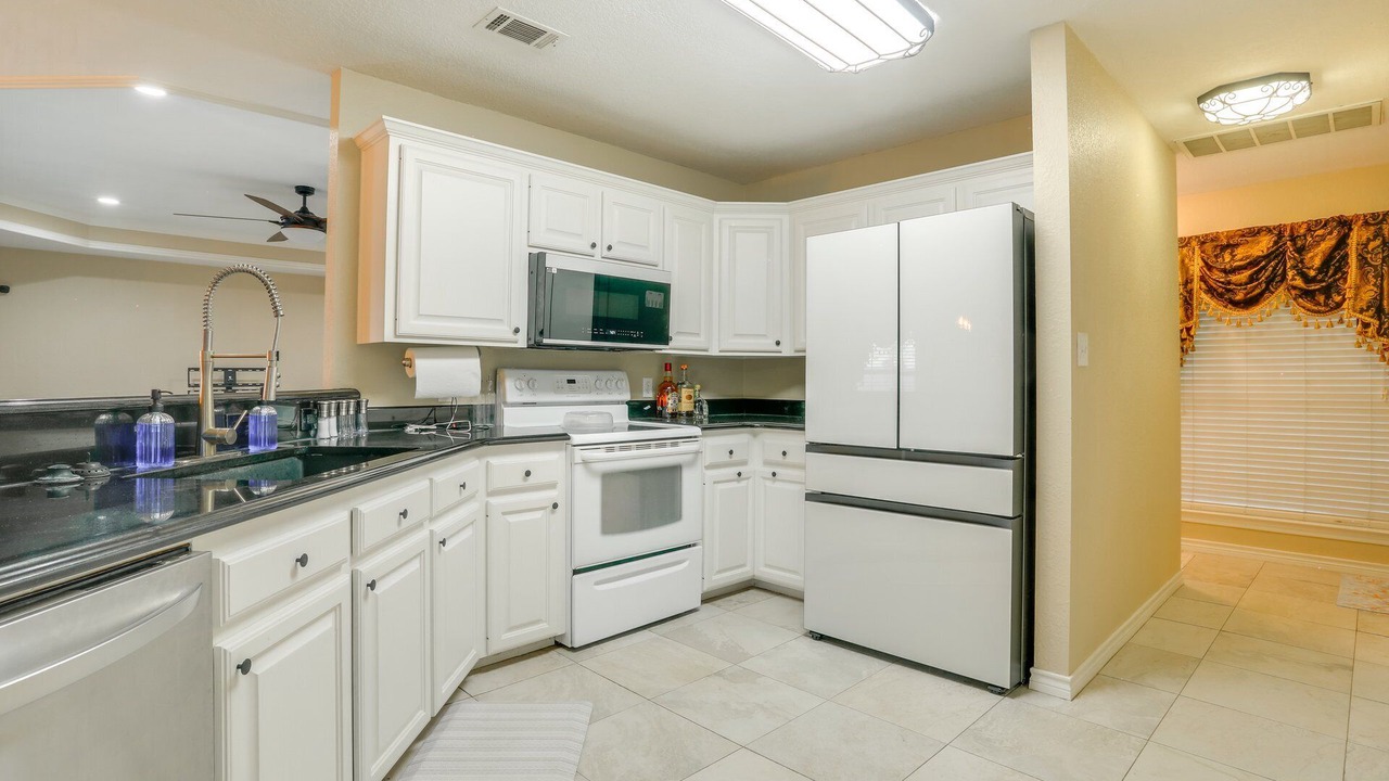 Photo of Kitchen in Calera