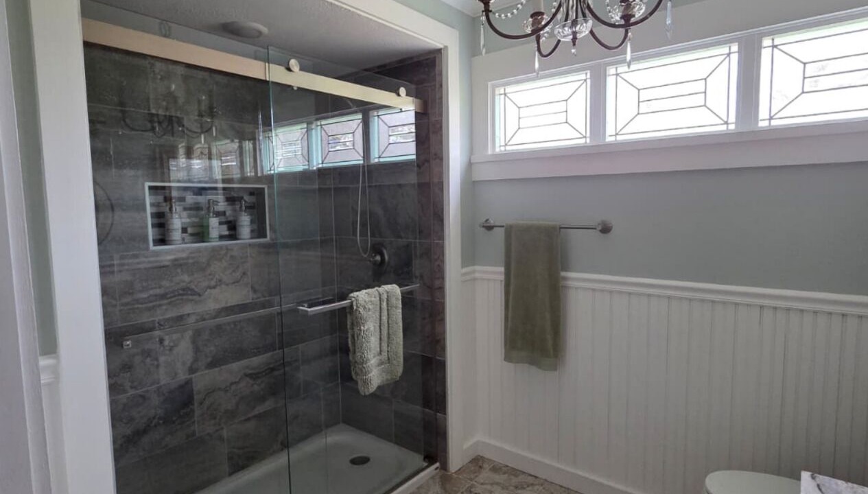 Photo of Bathroom in Carmine