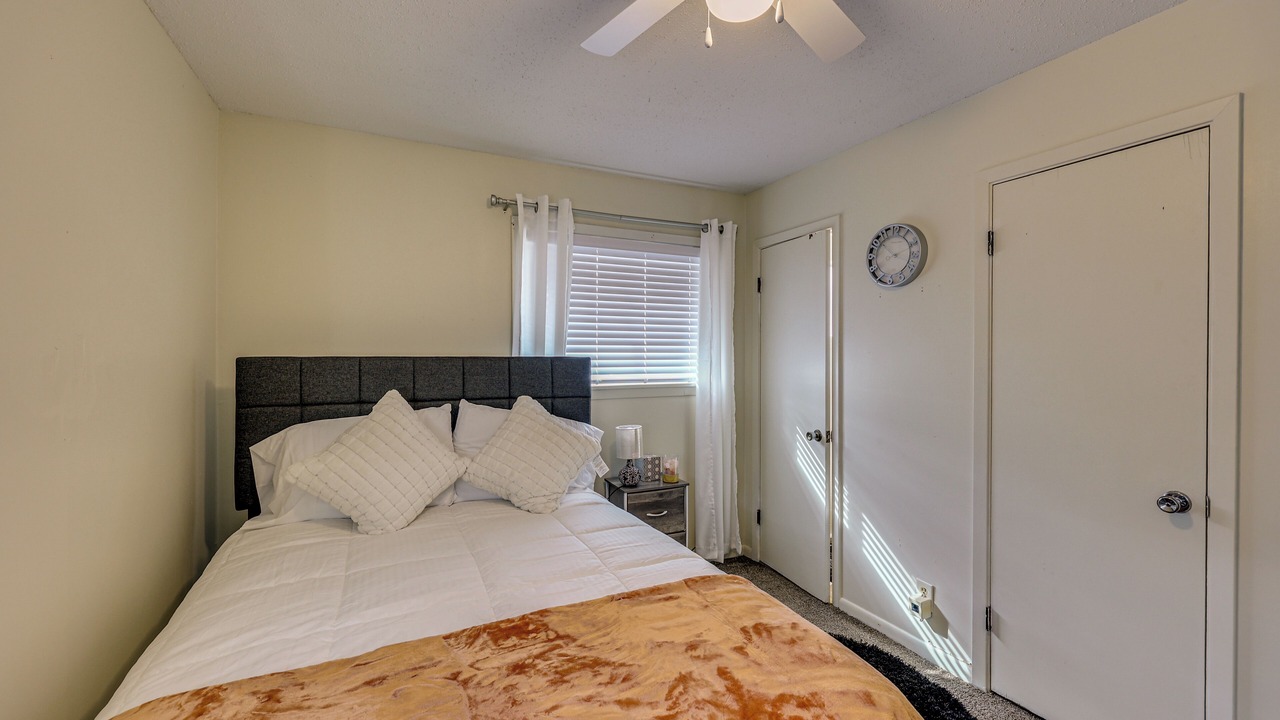 Photo of Bedroom in Grambling