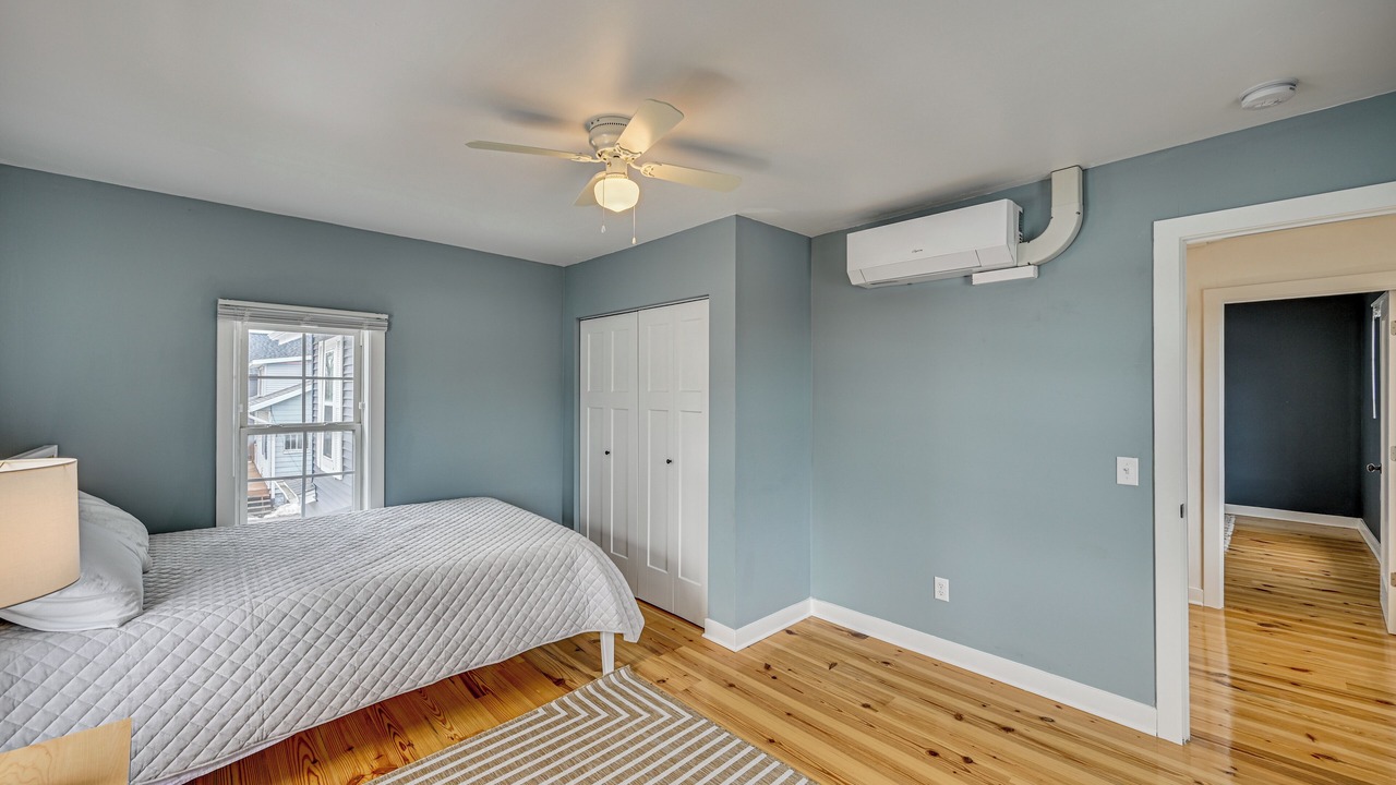 Photo of Bedroom in South Haven
