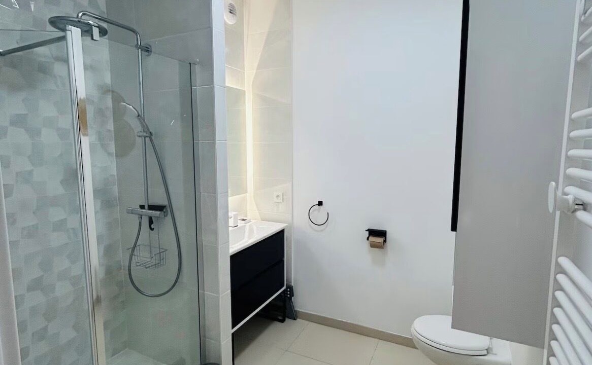 Photo of Bathroom in La Petite Motte