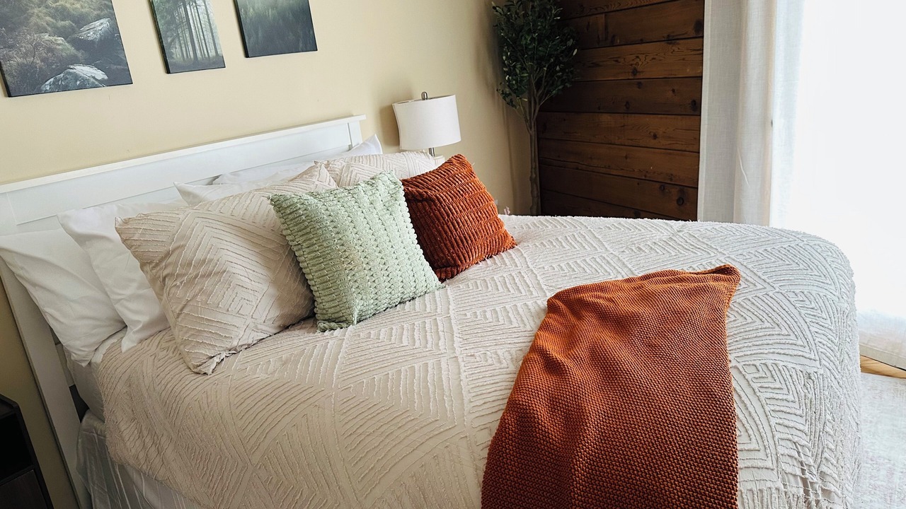 Photo of Bedroom in Pocono Lake