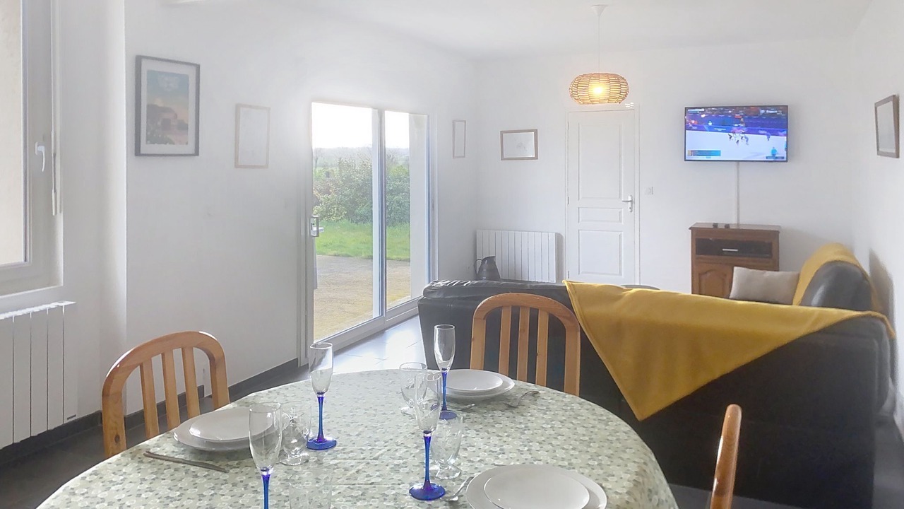 Photo of Livingroom in Longues-sur-Mer