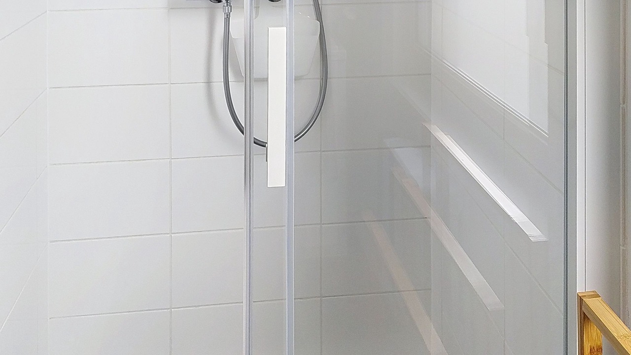 Photo of Bathroom in Longues-sur-Mer