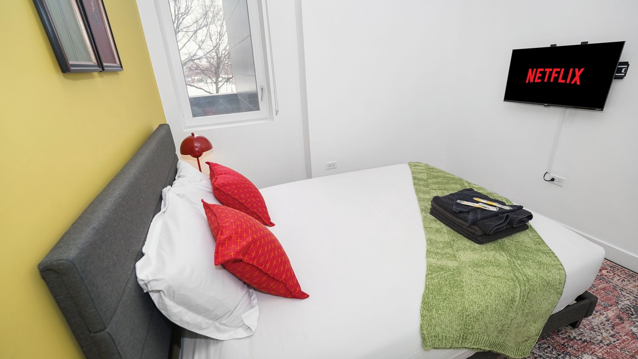 Photo of Bedroom in Near South Side