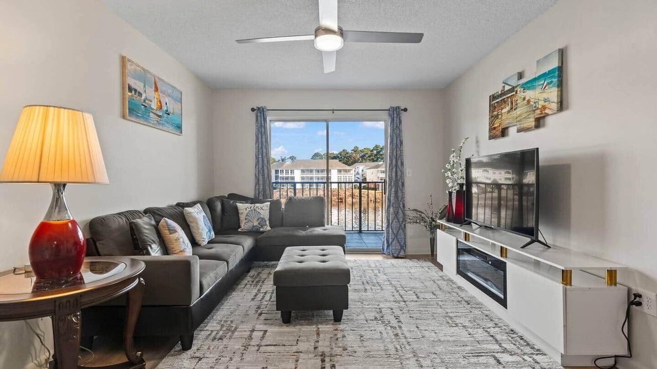 Photo of Livingroom in Socastee