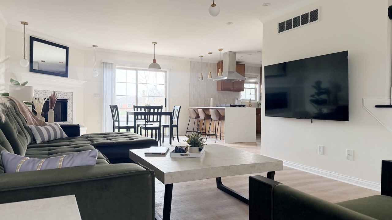 Photo of Livingroom in Evansville