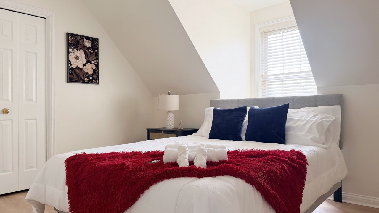Photo of Bedroom in Evansville