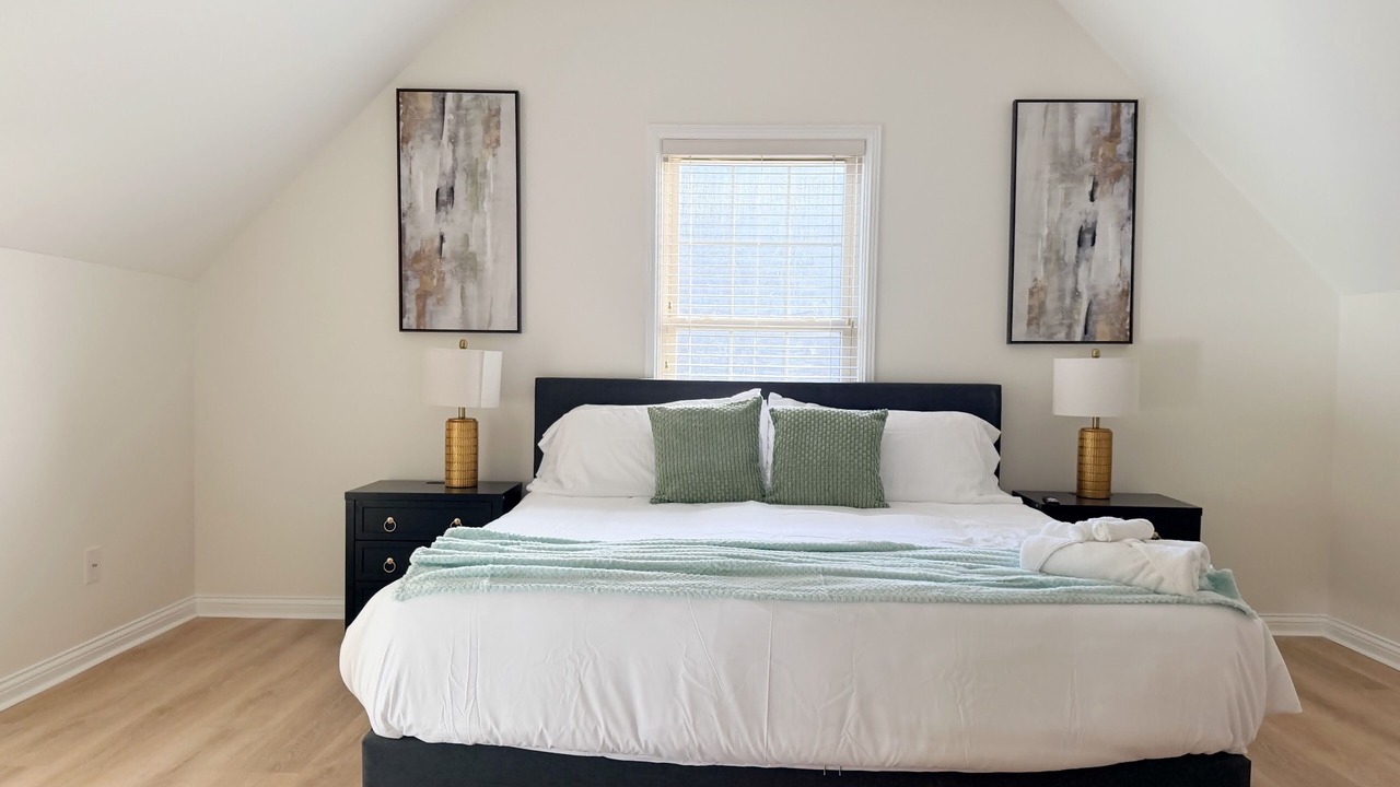 Photo of Bedroom in Evansville