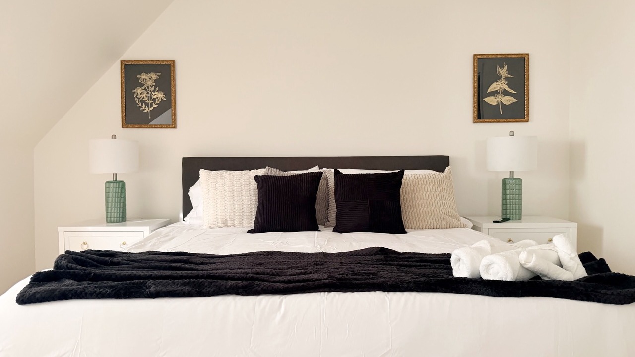 Photo of Bedroom in Evansville