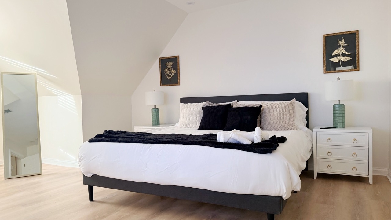 Photo of Bedroom in Evansville