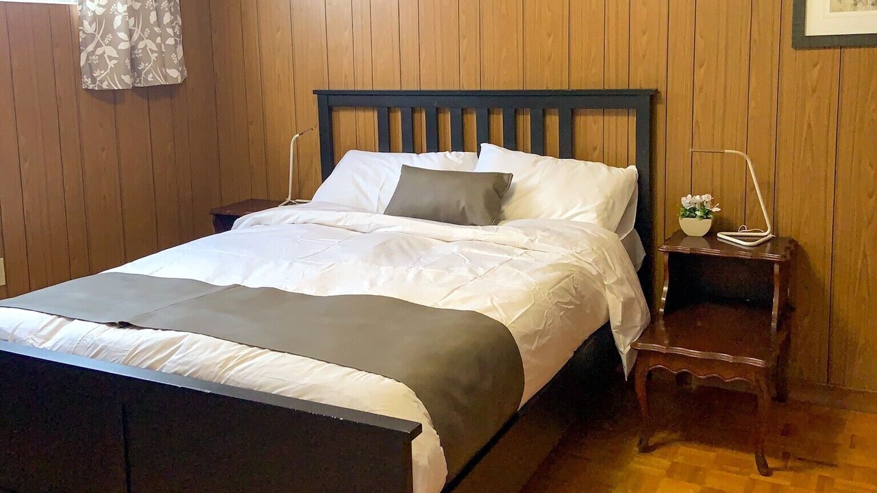 Photo of Bedroom in Newtonbrook