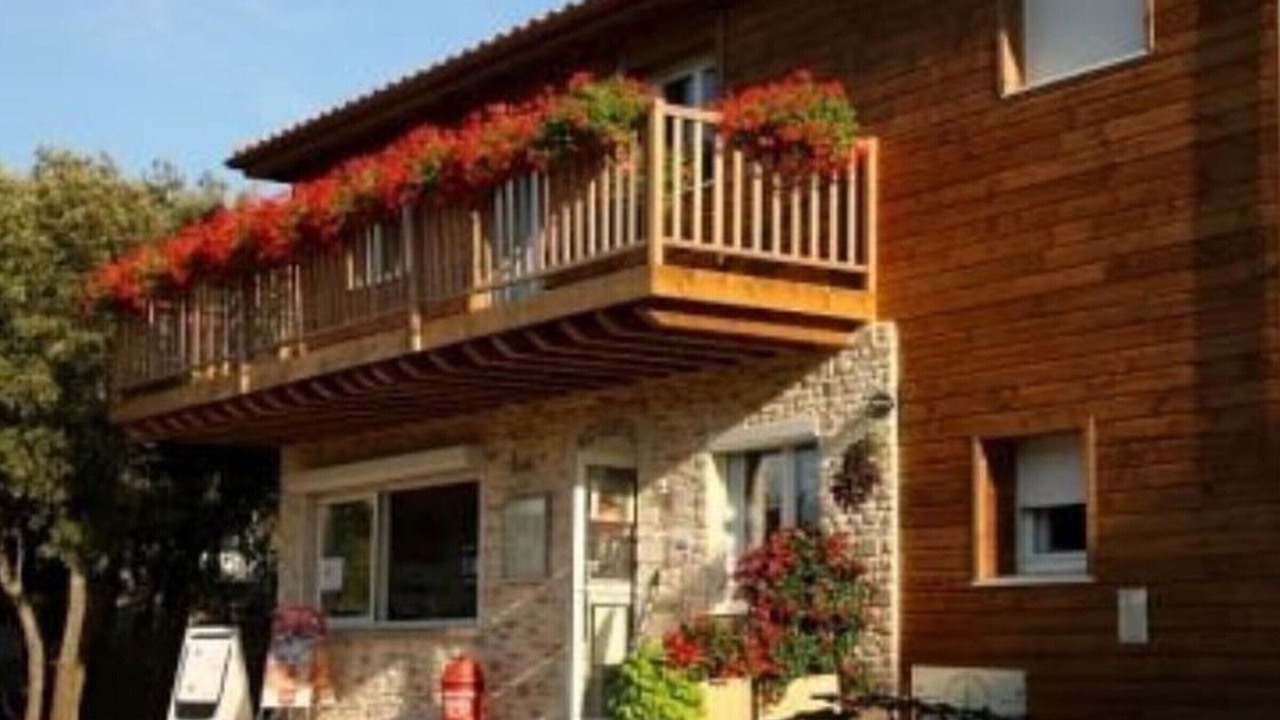 Photo of Outdoor in Junas