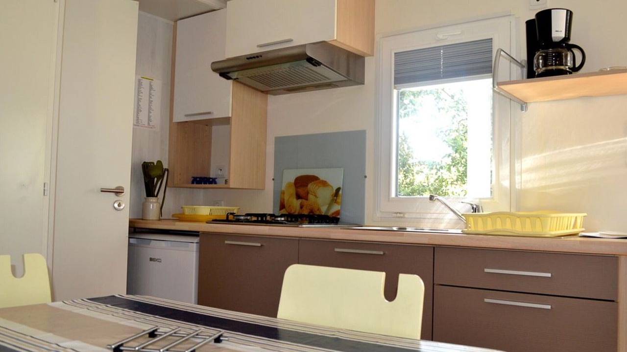 Photo of Kitchen in Junas