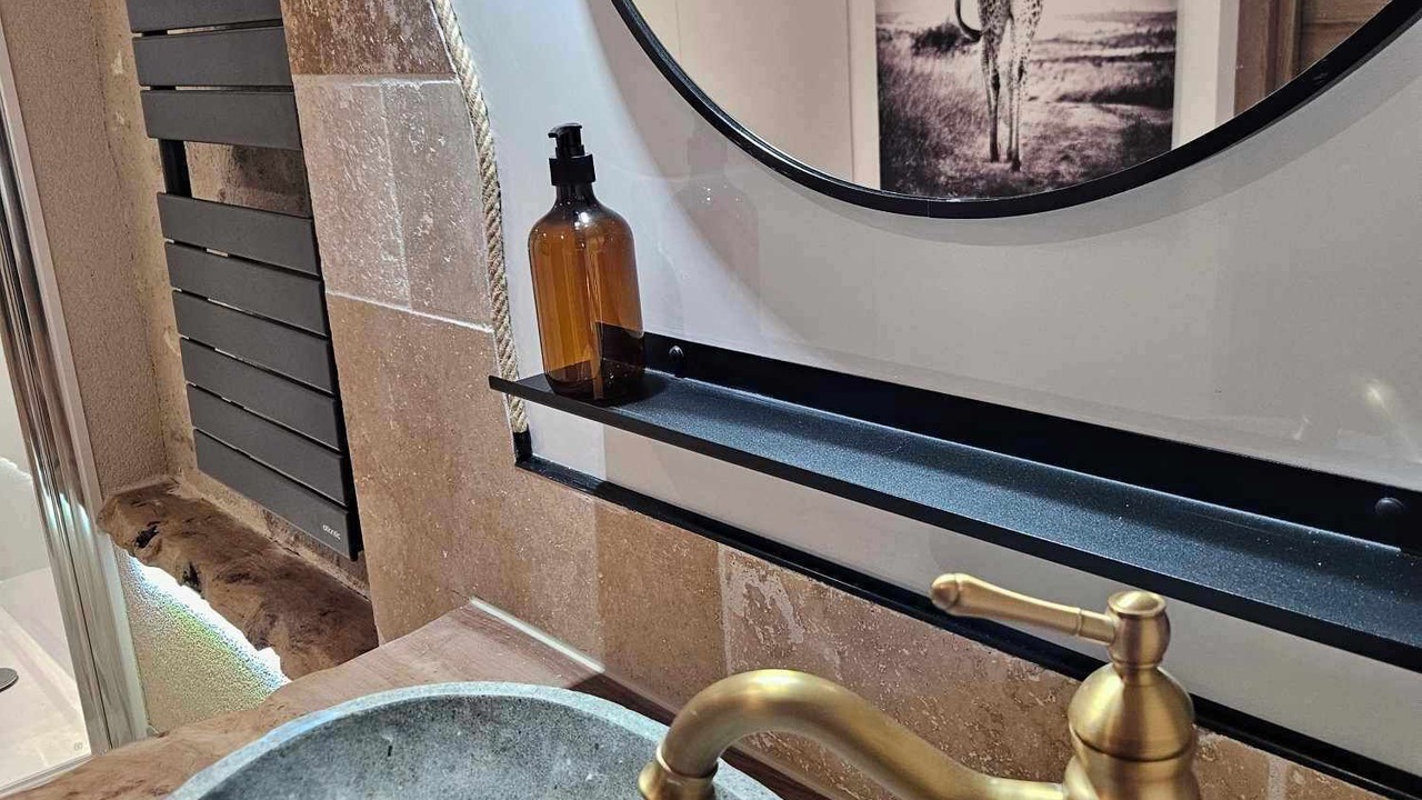 Photo of Bathroom in Parcay-les-Pins