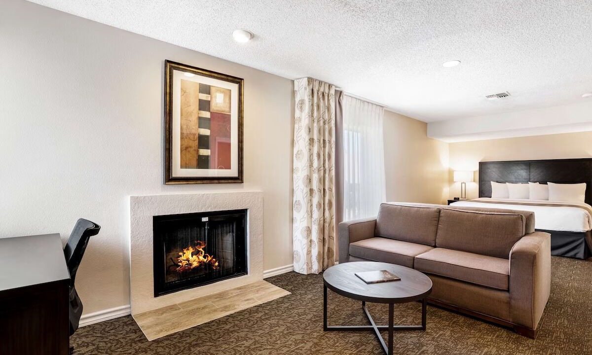 Photo of Livingroom in Biggs Field