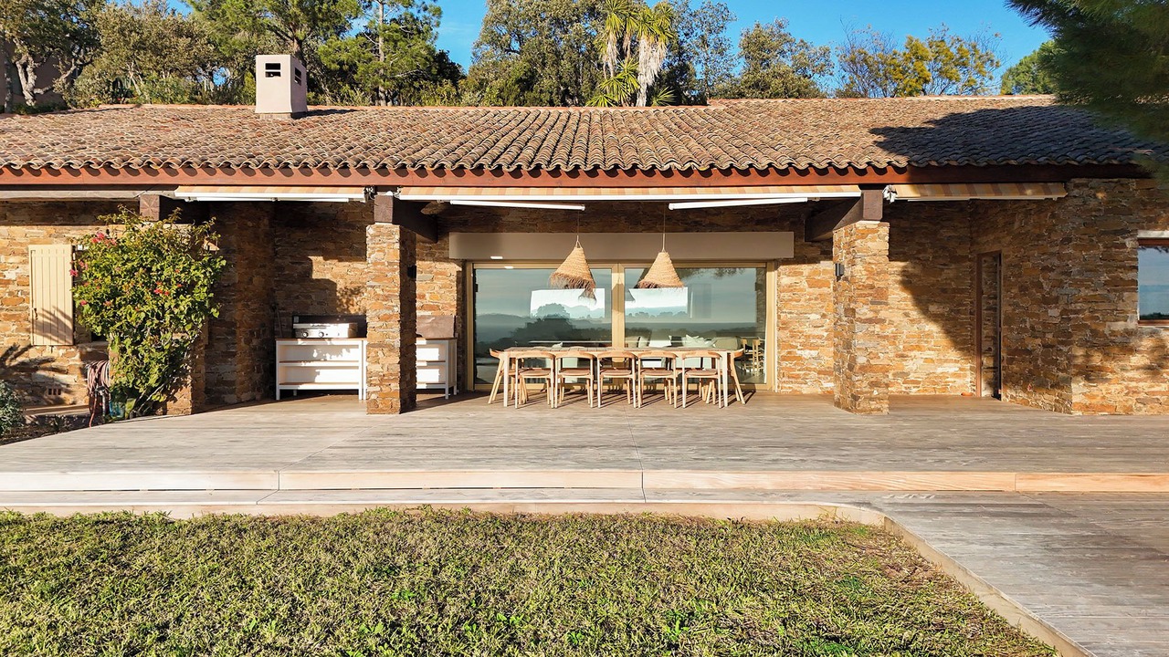 Photo of Outdoor in Cabasson