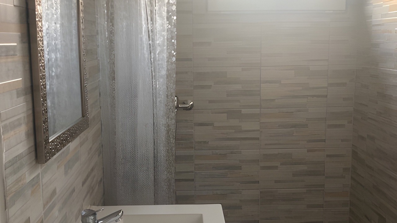 Photo of Bathroom in Honfleur