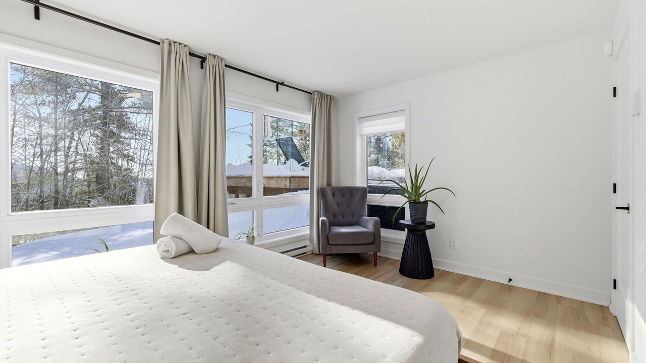 Photo of Bedroom in Saint Come