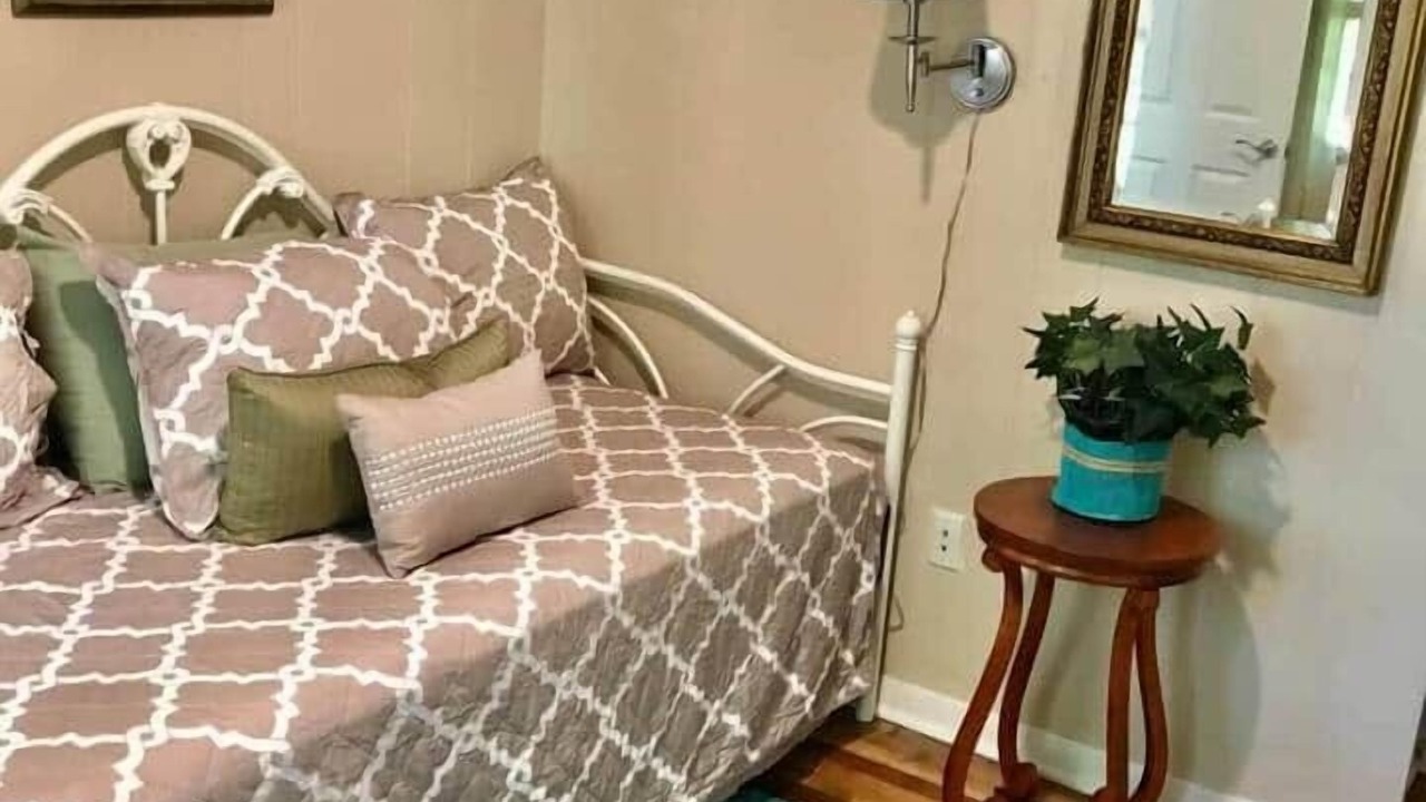Photo of Bedroom in Salisbury