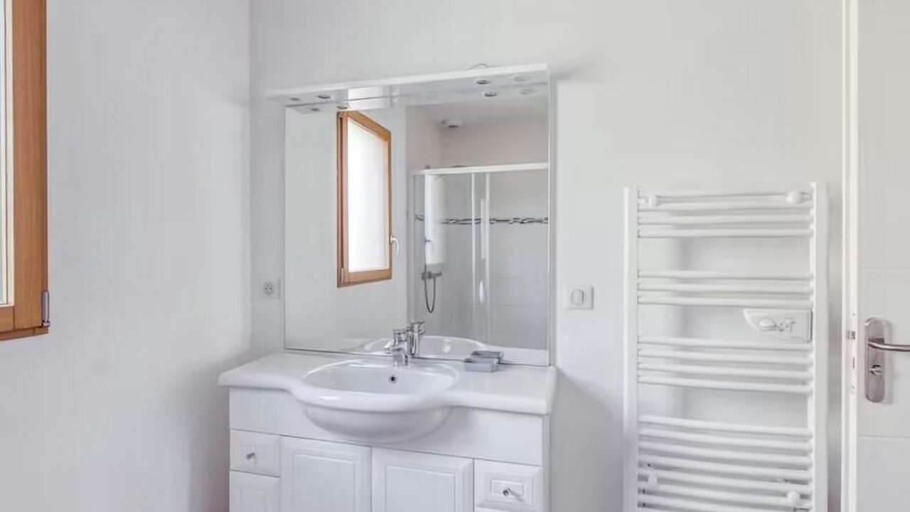 Photo of Bathroom in Challerange
