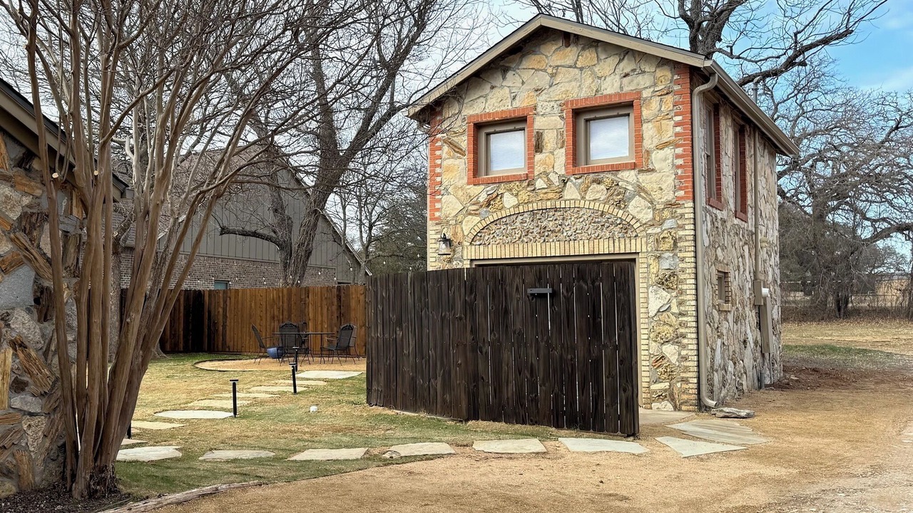 Photo of Others in Glen Rose