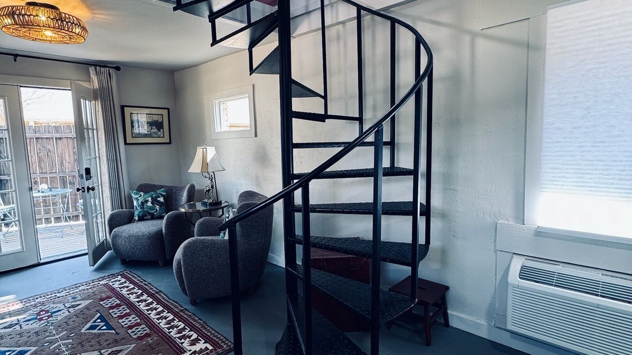 Photo of Bedroom in Glen Rose
