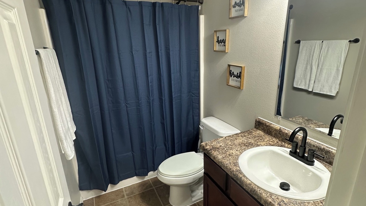 Photo of Bathroom in Pryor