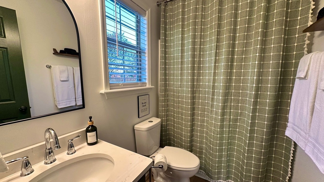 Photo of Bathroom in Valdosta