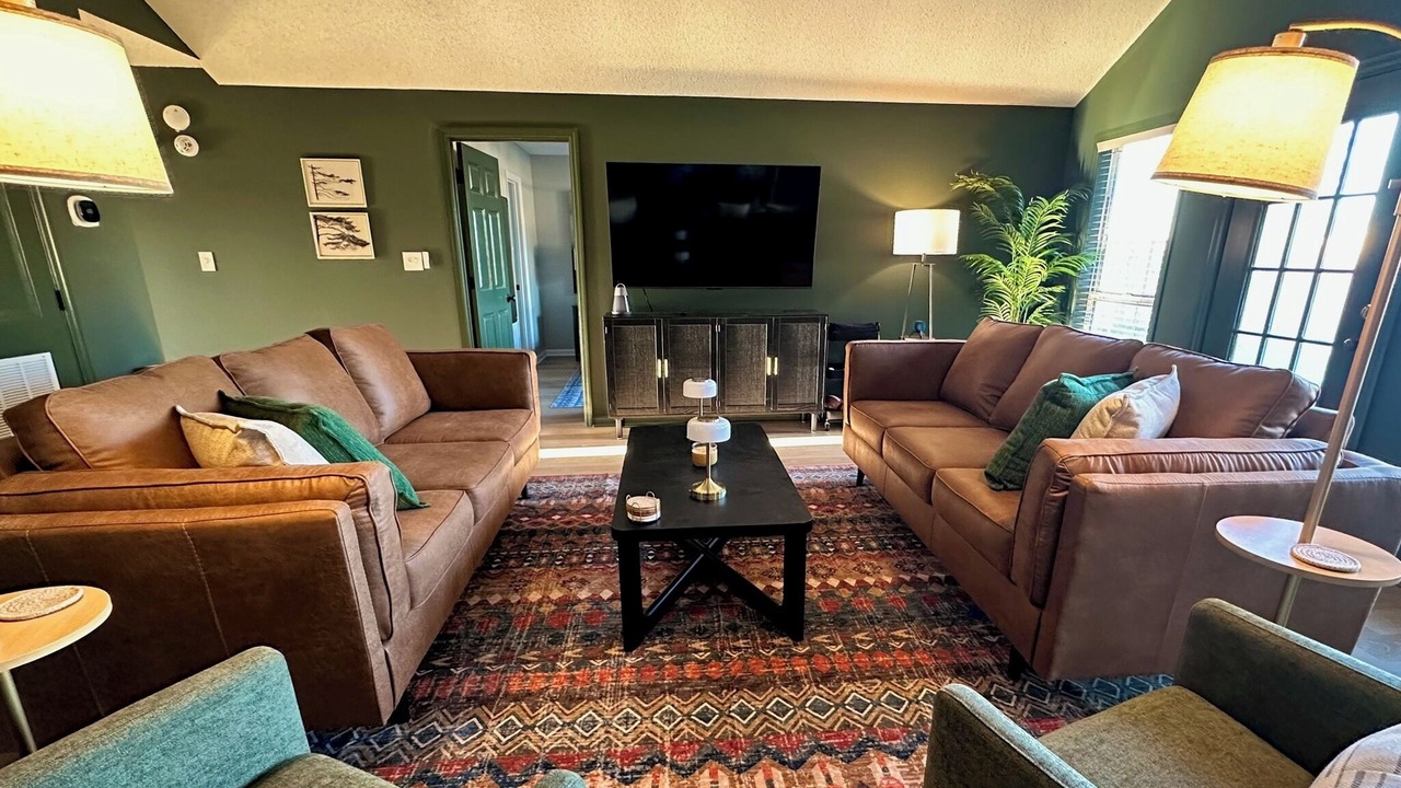 Photo of Livingroom in Valdosta