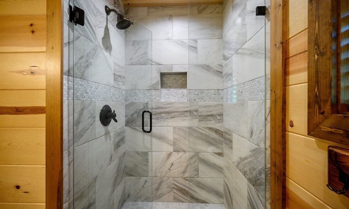 Photo of Bathroom in Hochatown