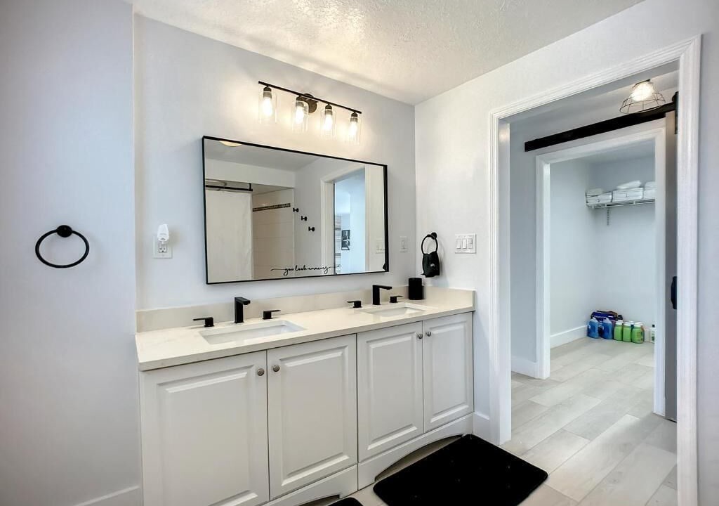 Photo of Bathroom in Northside