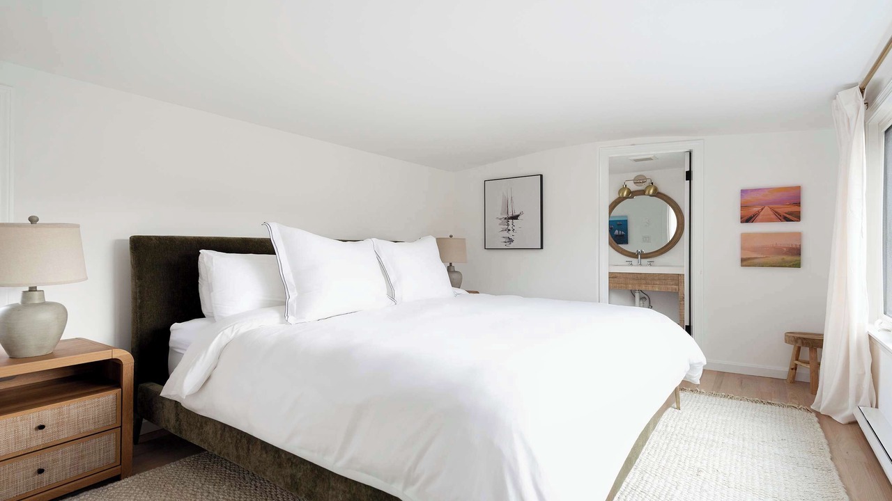 Photo of Bedroom in Gloucester